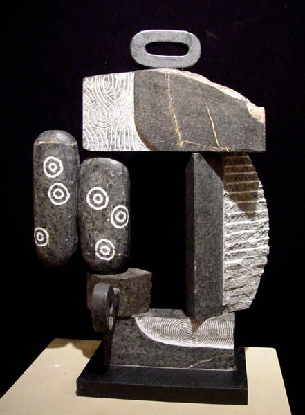 "Men Hir" - Sculpture by Paul Braun
