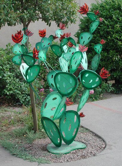 "Prickly Pear Cactus, Green" - Sculpture by Fred Prescott