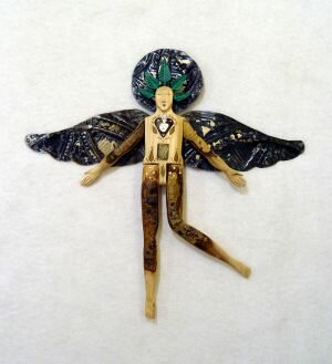 Lost-Found-Angel-Green-Leaf-1000pix