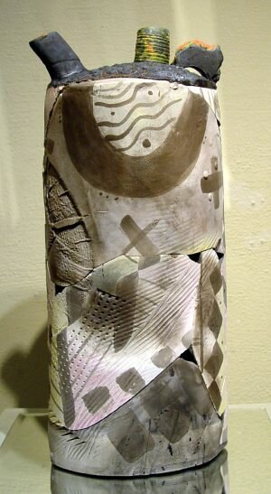 Patrick-Crabb-Shard-T-Pot-Series-11410