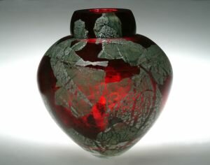 Gold-Ruby-Emperor-Bowl-3-600pix