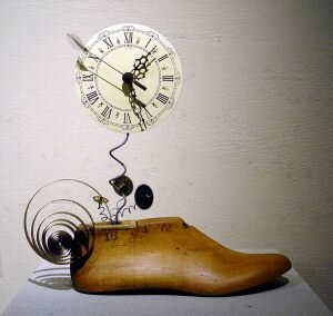 Shoe-Clock-900pix