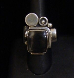 Victor-Yurivilca-VY11-Ring-black-onyx