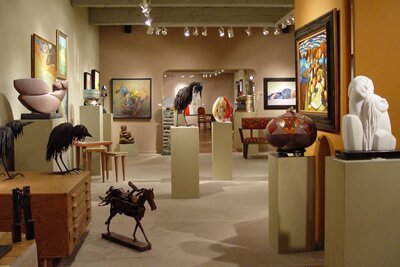 Visit the leading classic and contemporary fine art gallery in Sedona, Arizona.