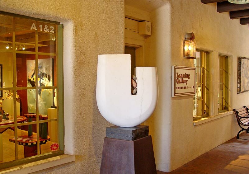 Lanning-Gallery-Door-And-Sign-800